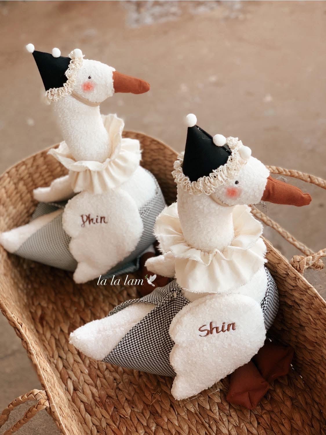 Personalized Plush Goose Doll: Embroidered Name, Vintage Nursery Decor