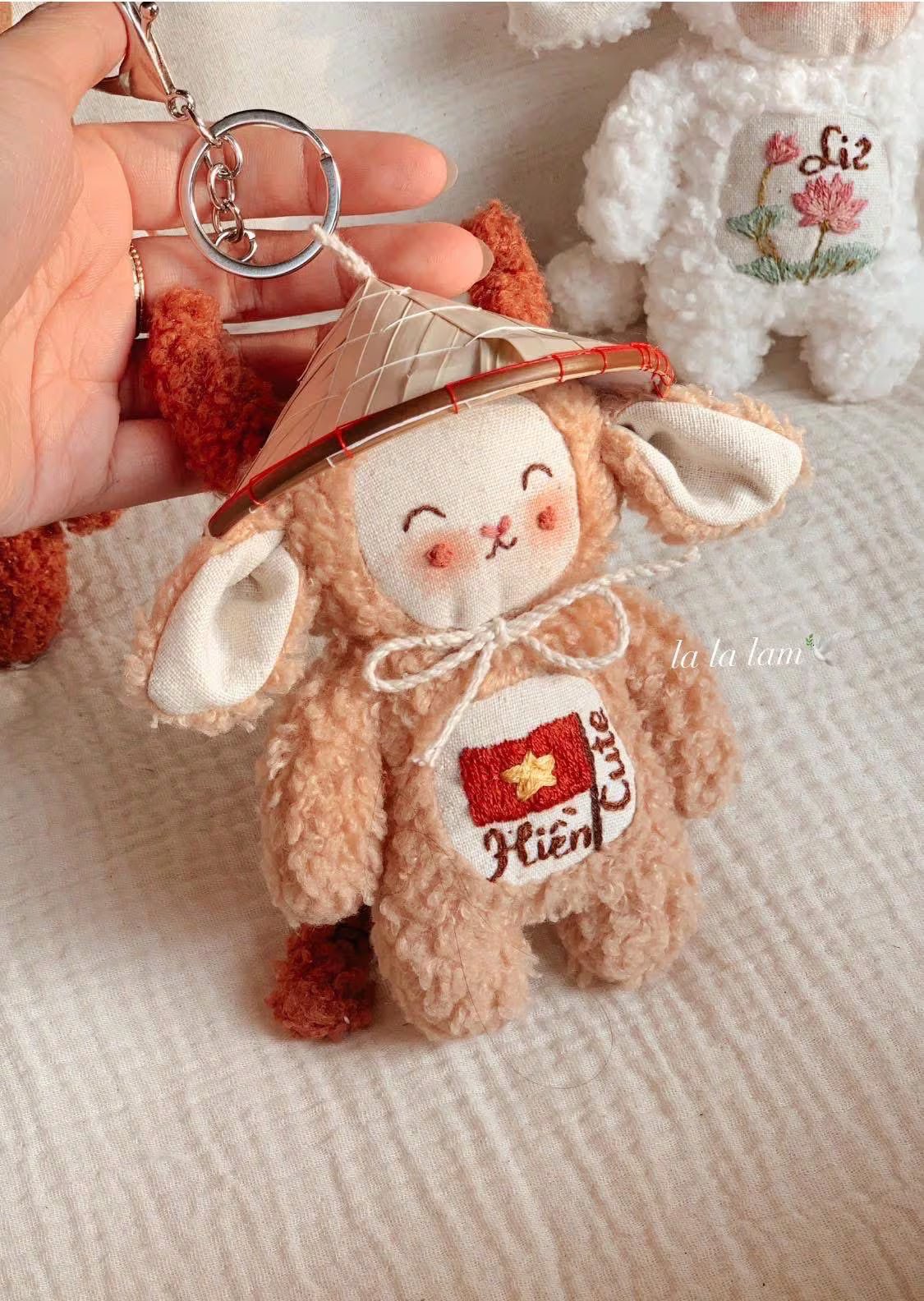 Personalized Vietnamese Embroidered Animal Keychain with Nón Lá